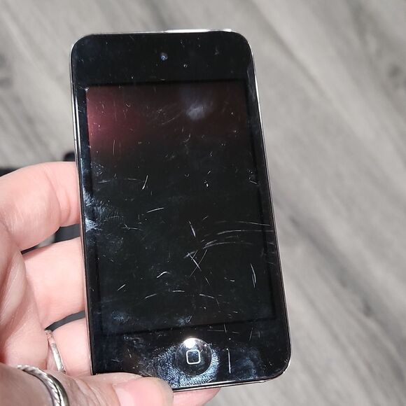 RARE FIND Ipod Touch 4th GEN & Altic Lansing InMotion Sansa Ipod Boombox Set - Picture 5 of 5